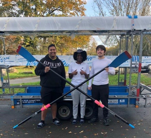 Un immense bravo à nos rameurs de la section sportive !